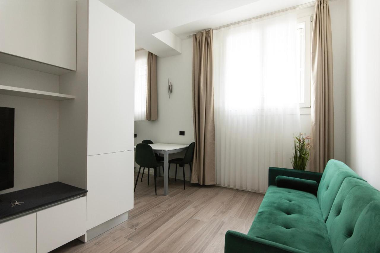 Youhosty - Montebianco 4/6 Milan Bagian luar foto